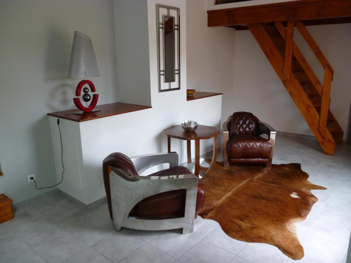 Le Gîte de L'Ours - Housity