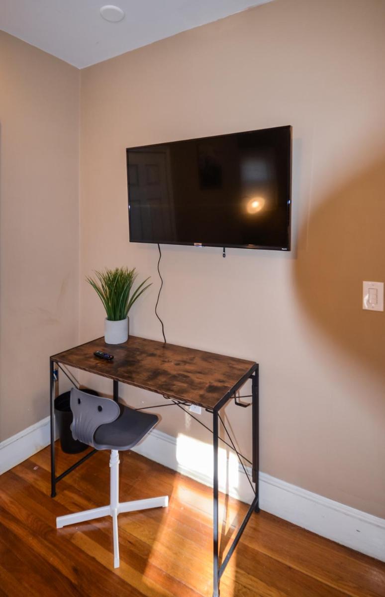 Private Bedrooms Long term Stays - Housity