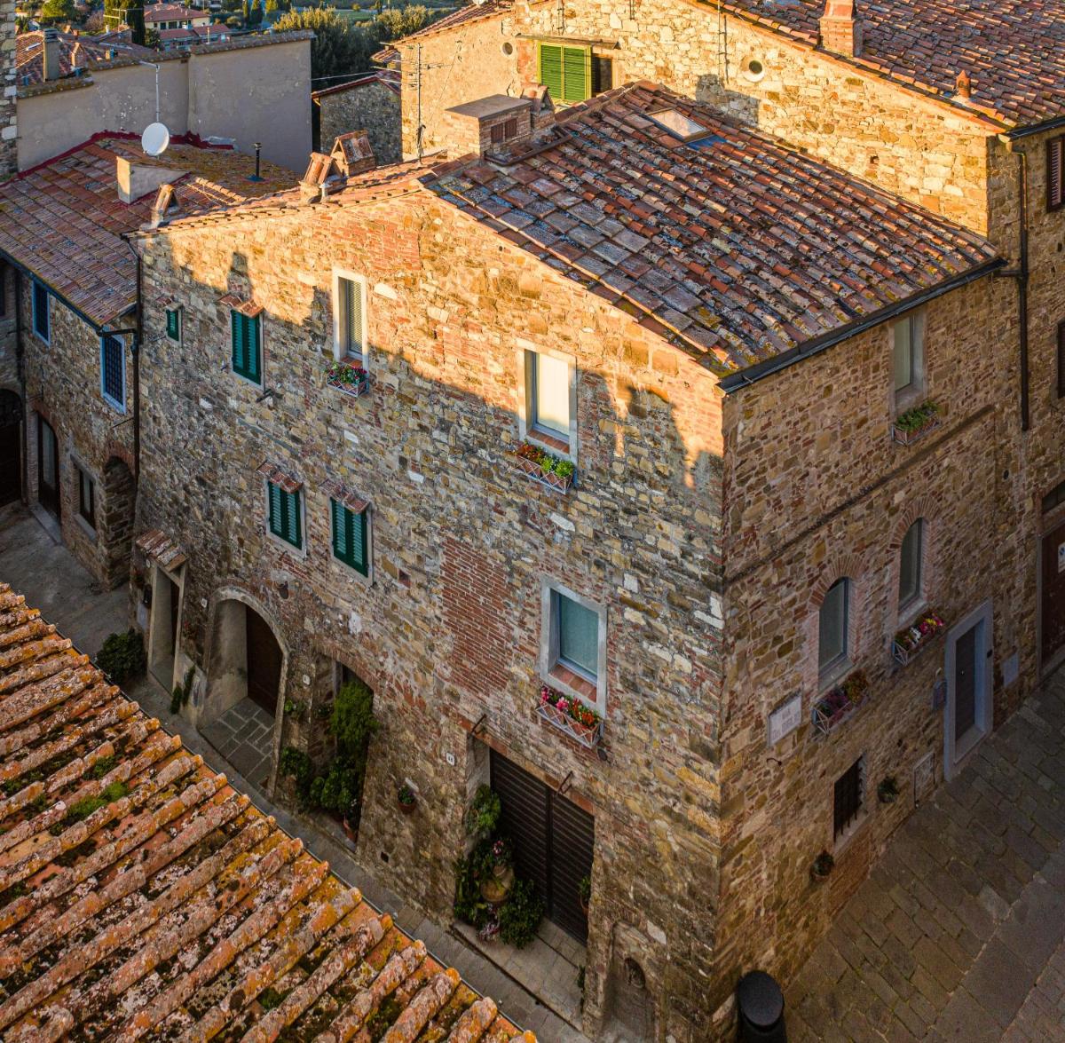 old medieval apartment - Housity