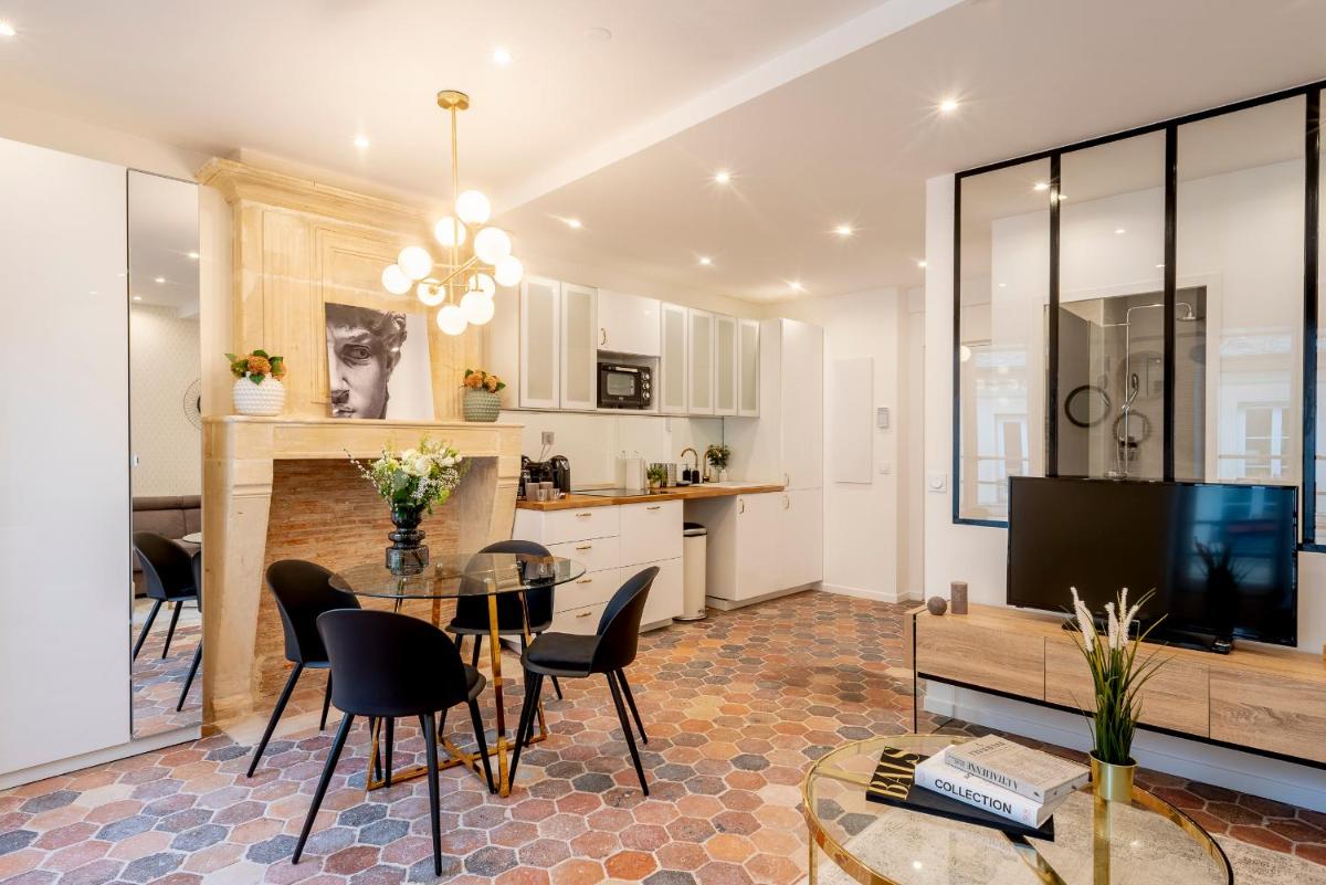 GemBnB Luxury Apartments - Résidence Montmorency III Paris - Marais - Housity