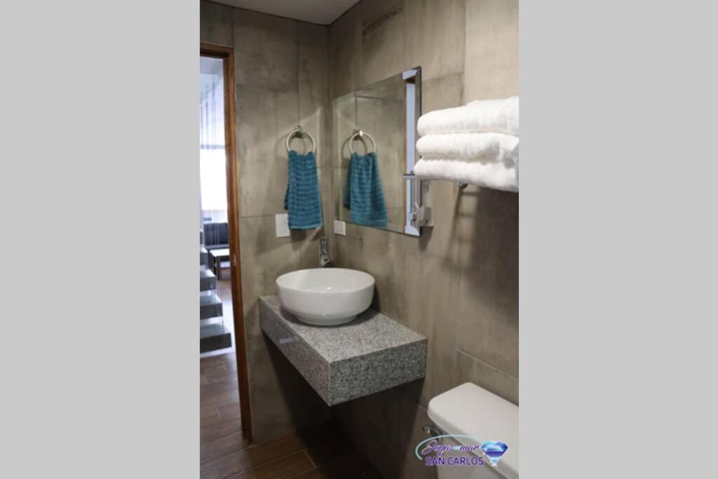 Departamento Turquesa 4 Joyas de San Carlos - Housity