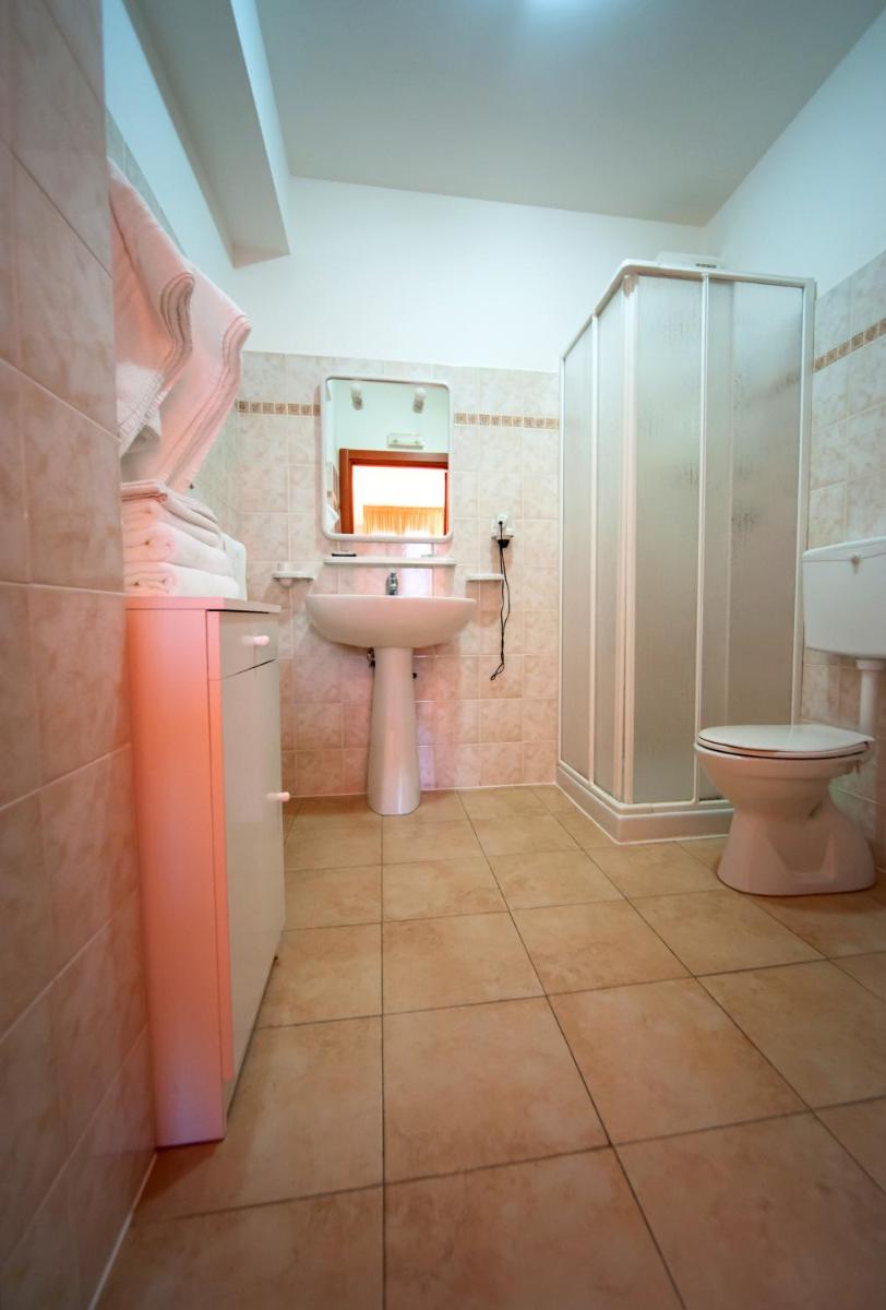 Fragolina B&B - Housity