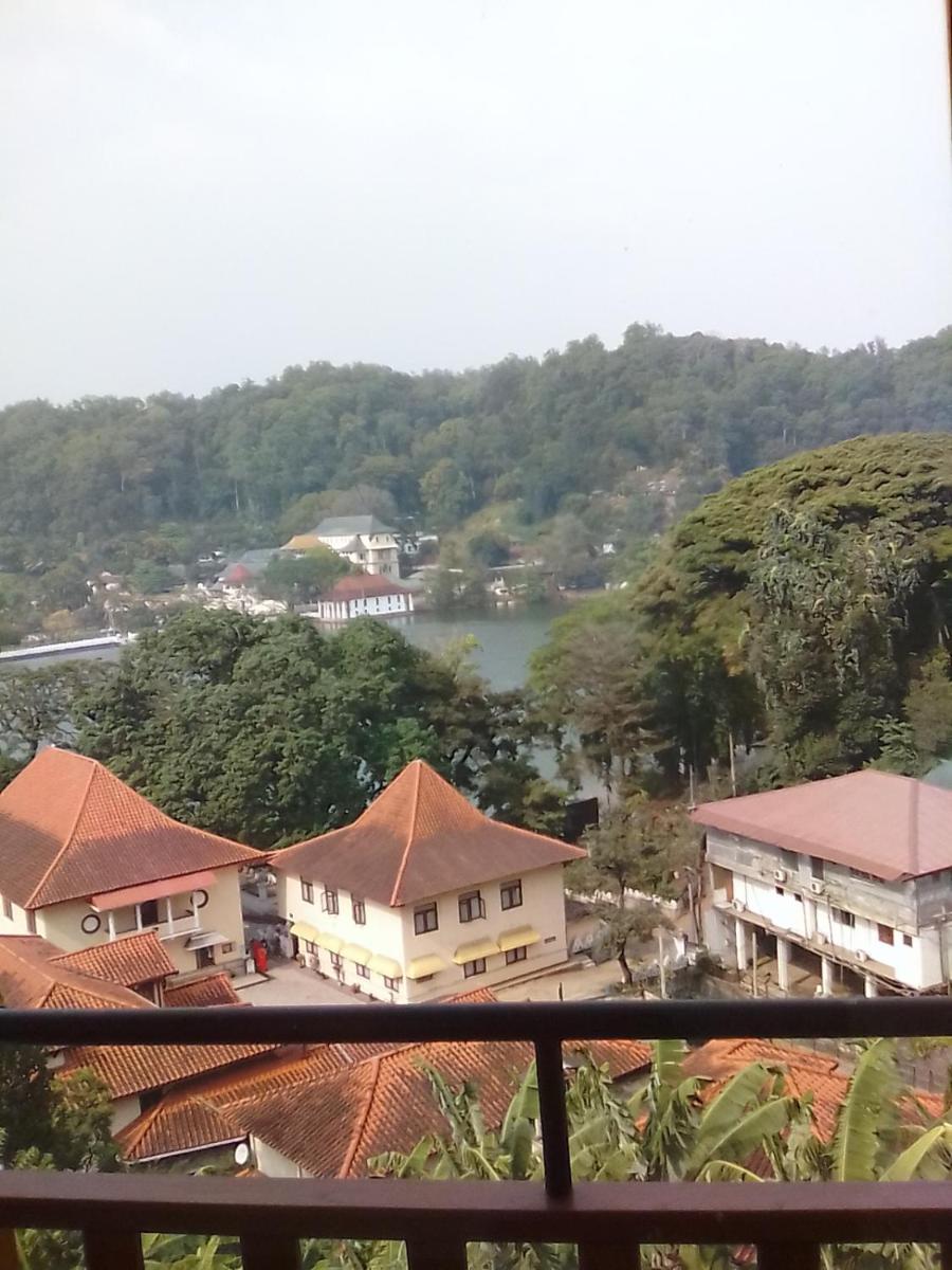 Heaven Seven Kandy - Housity
