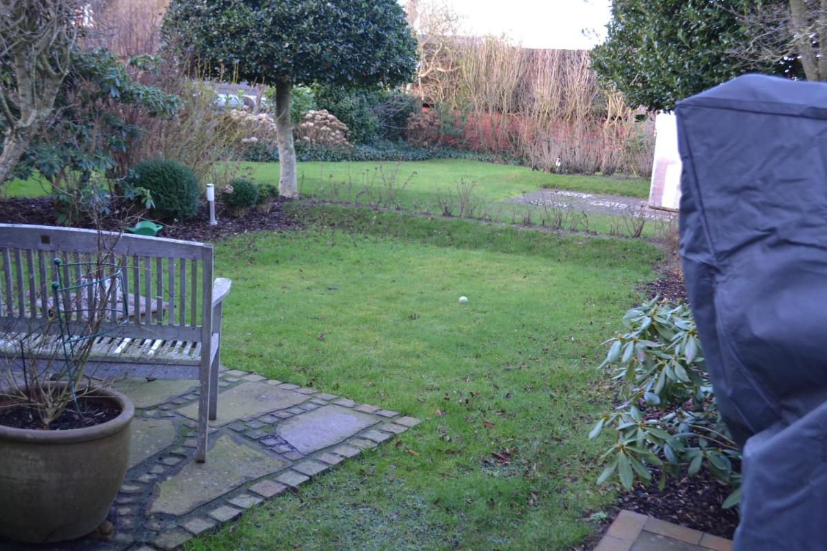 Ferienhaushälfte am Museum - Housity