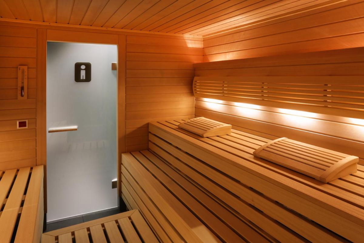 The Passage - Urban Retreat - Hizvo