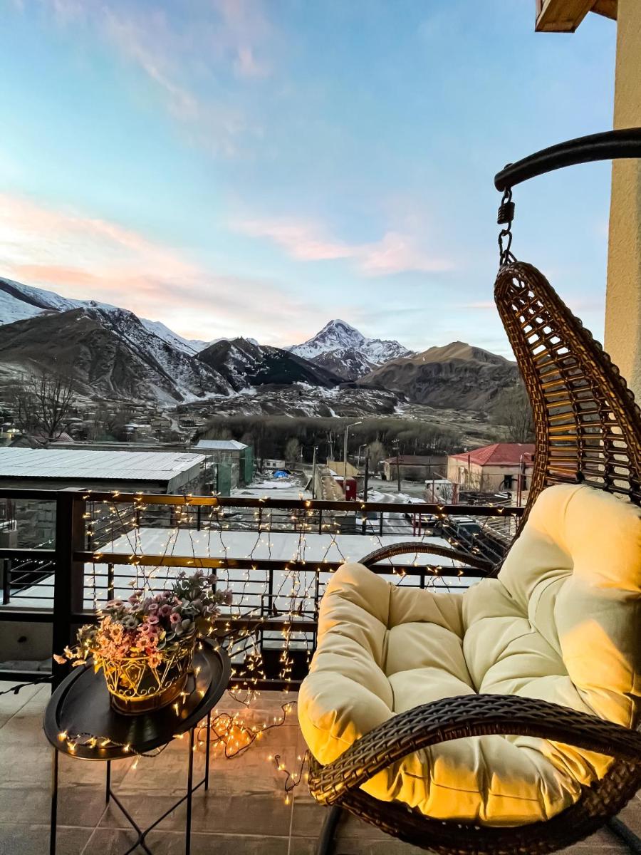 Belmonte Kazbegi - Housity
