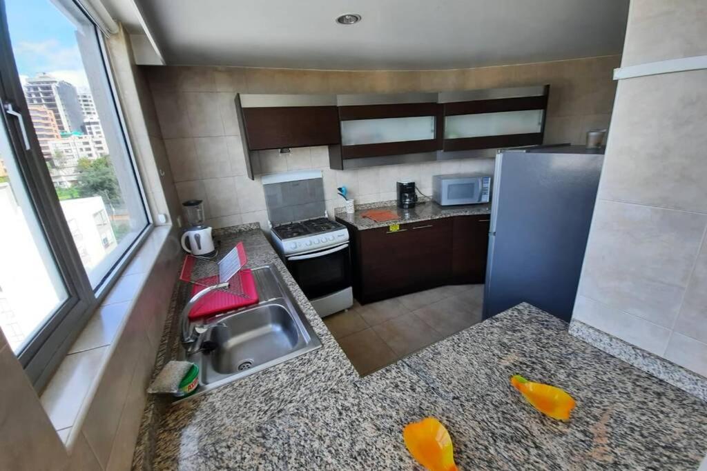 DELUX TOWER SUITE - Housity