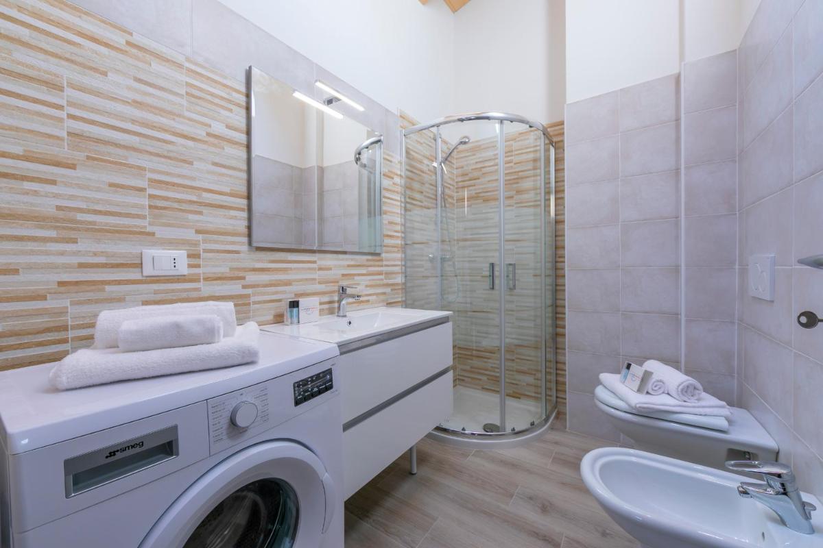 Sun House Apartments - Housity