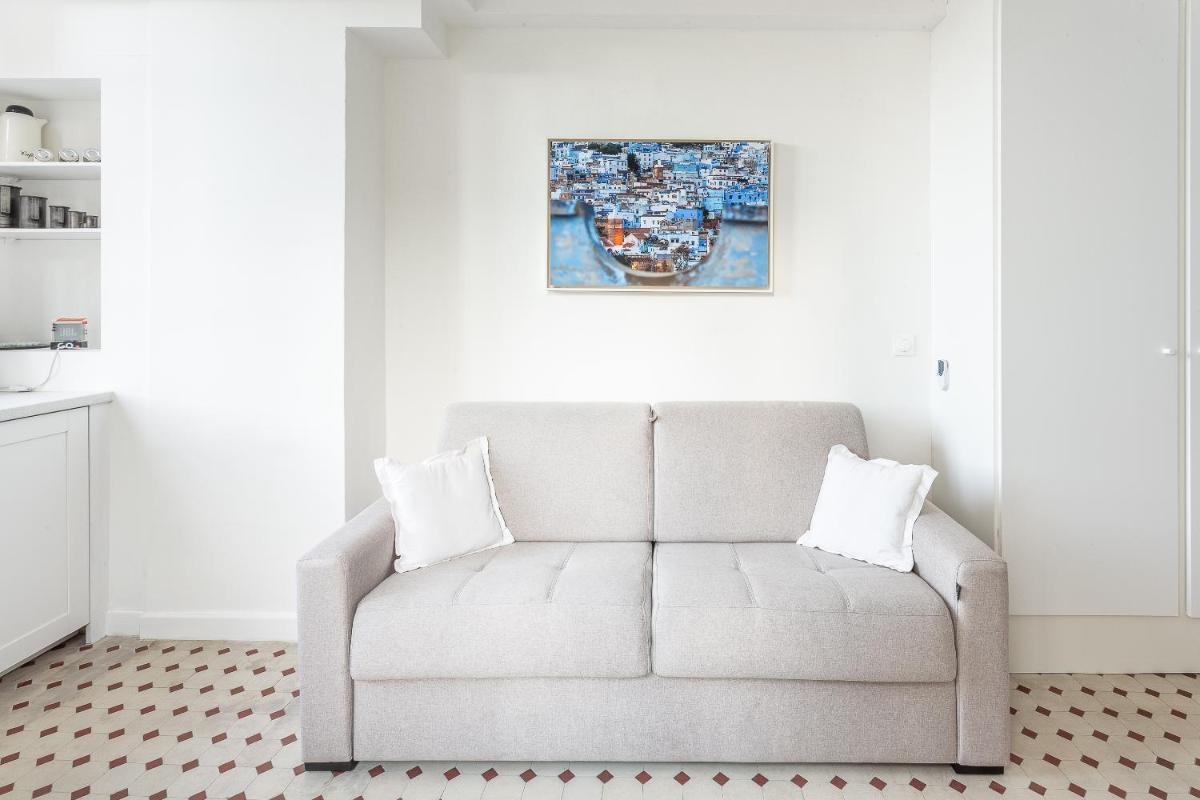 Seaside Studio by iCasamia it - Housity