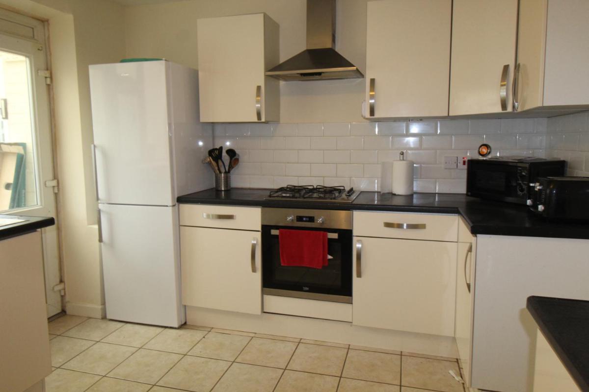 Winslow Green House - Housity