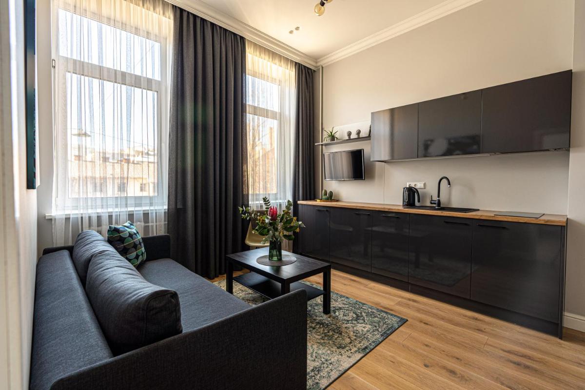 Suitetrails - Beautiful apartment in the heart of Kaunas