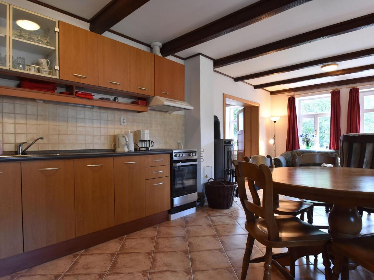 Spacious Holiday Home in Rudník with Garden - Housity