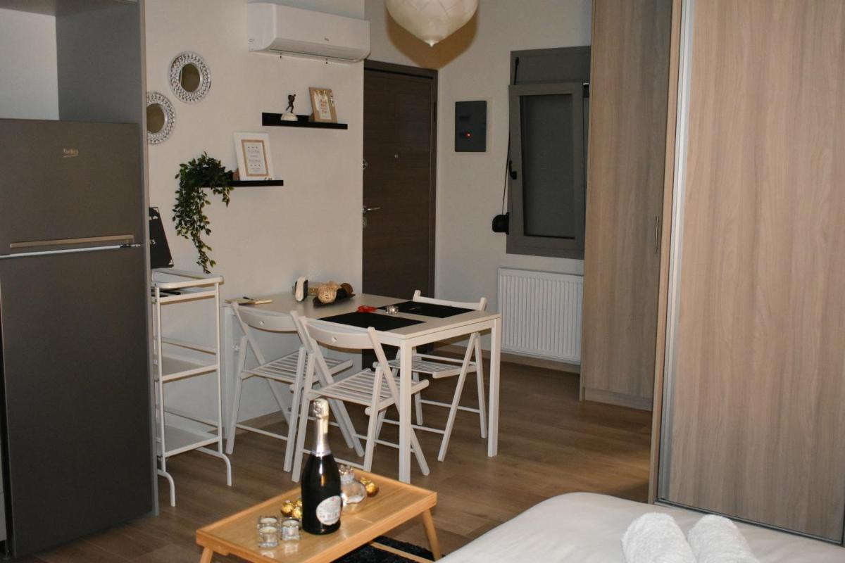 Tiko Moments - Housity