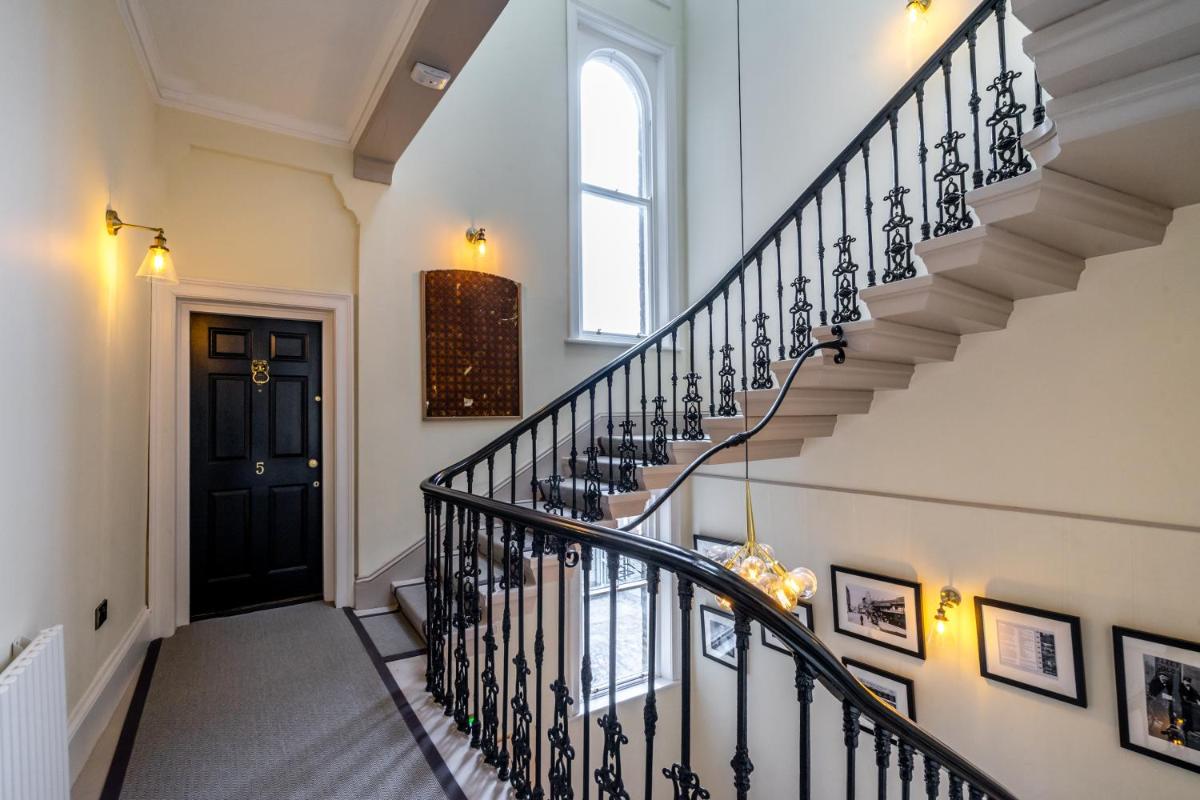 5 Rowntree House - Housity
