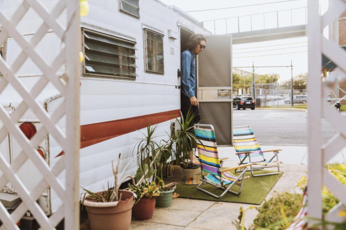 60s Surf Camper with NYC Skyline View in Rockaway Beach - Housity