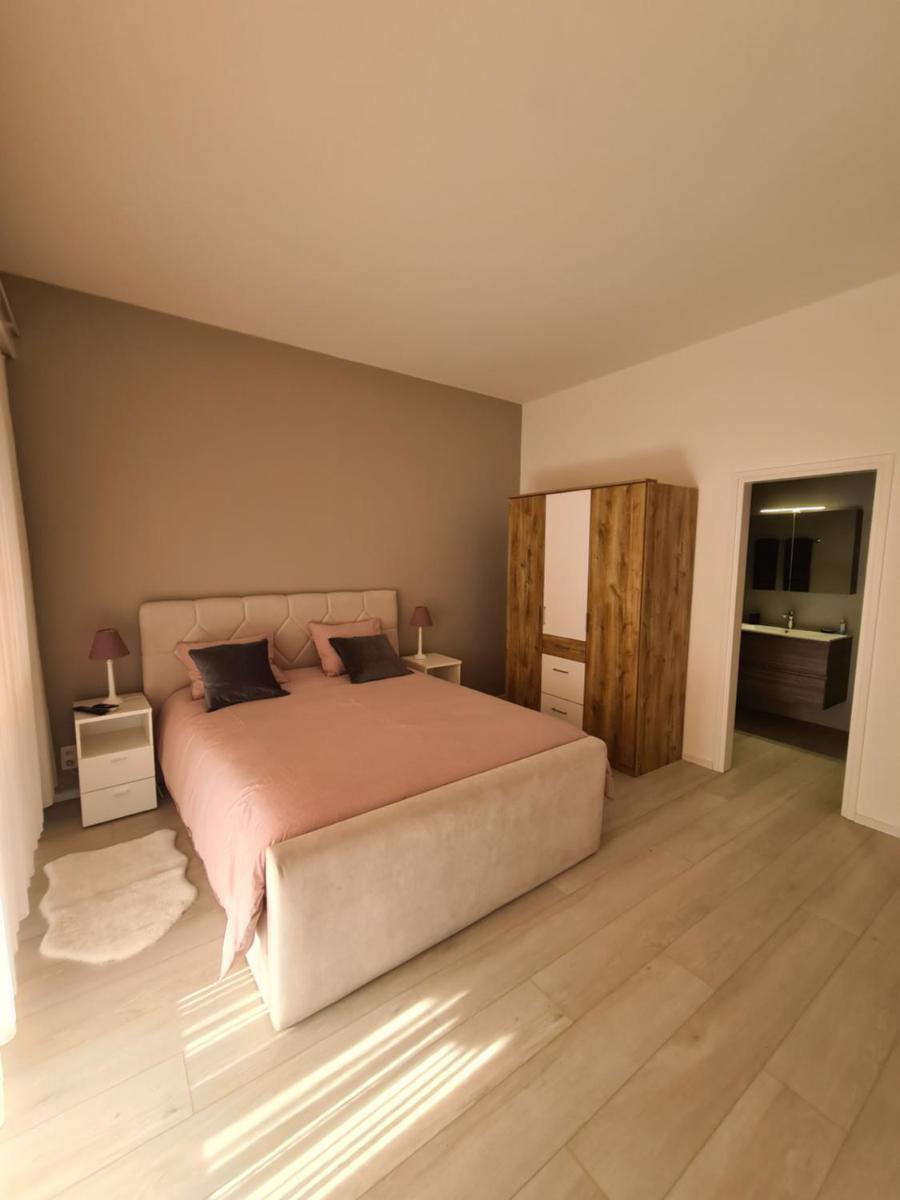 Osteria La Riva - Housity