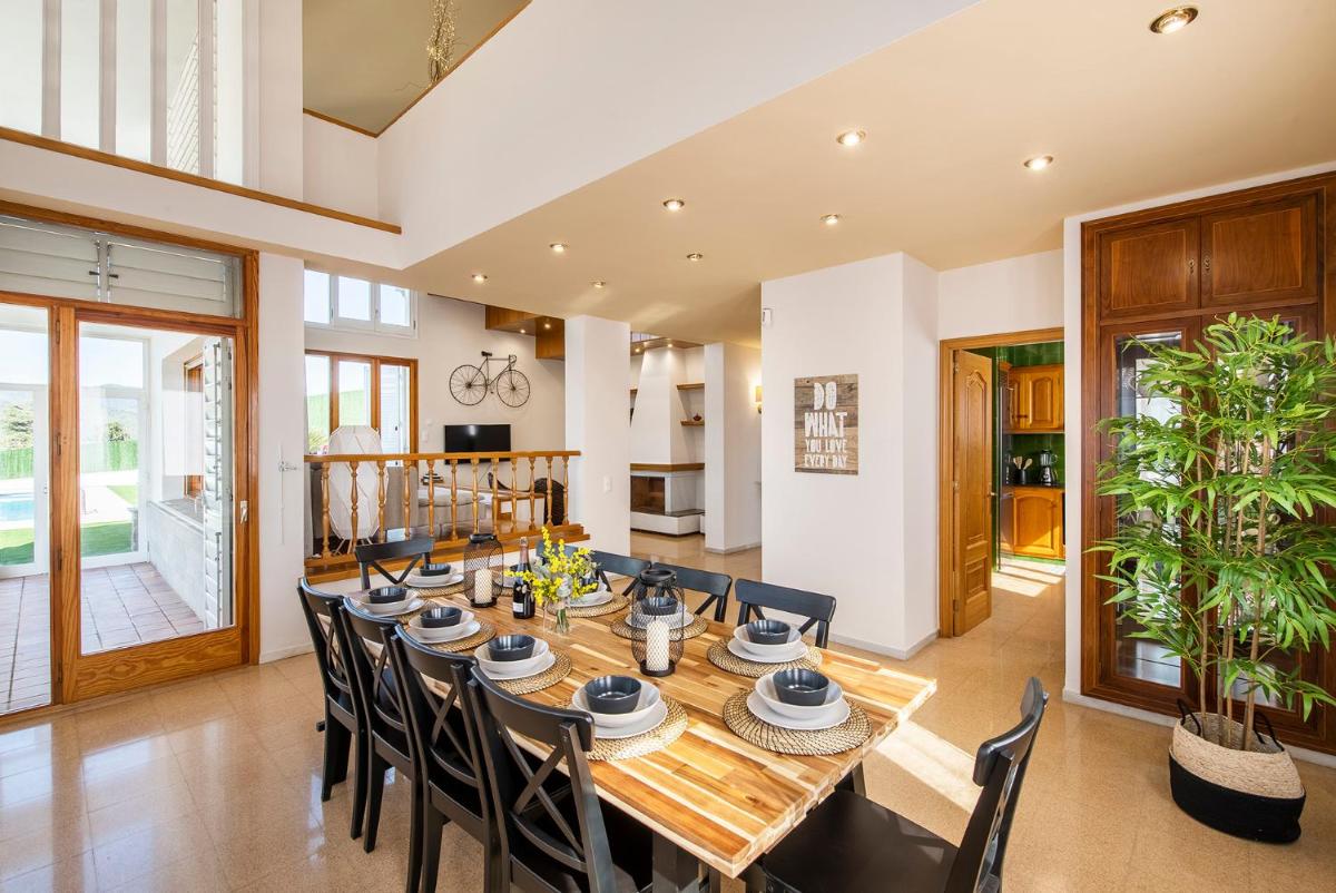 Casa Mirestany- Wonderful house with amazing views - Housity