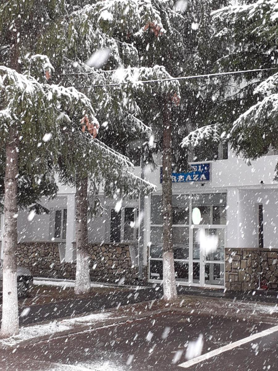 Hotel Breaza - Housity