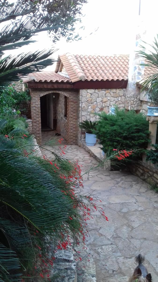 Mila LA villa - Housity