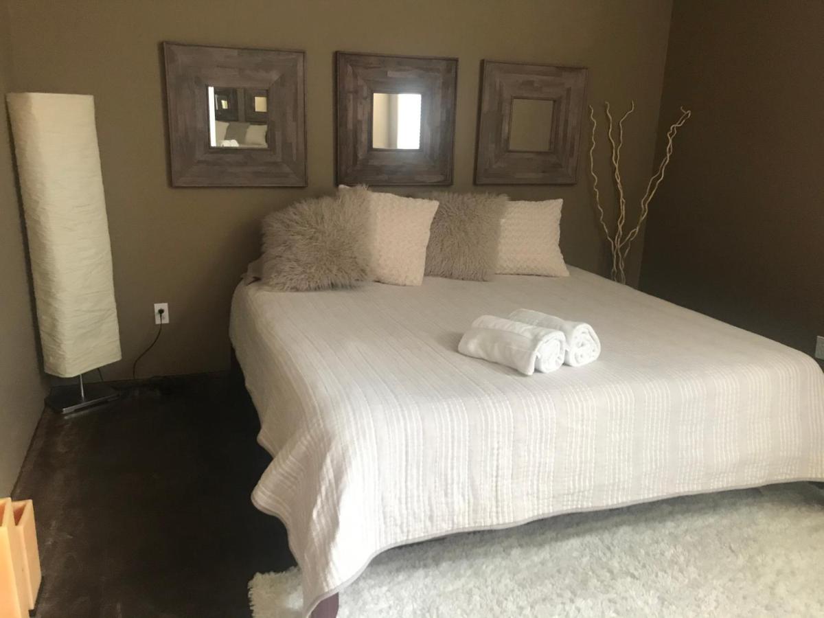 Cave Creek Place - Housity
