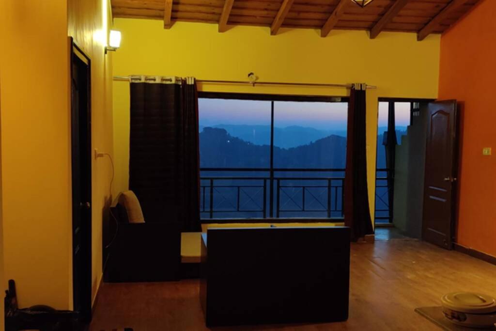 Viewtiful Homestay - The Pine Cone - Housity