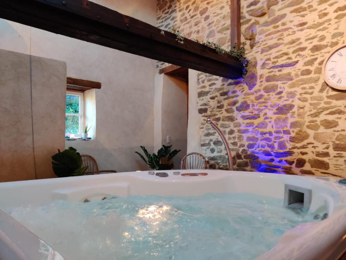 Manoir le Courtillon - Housity