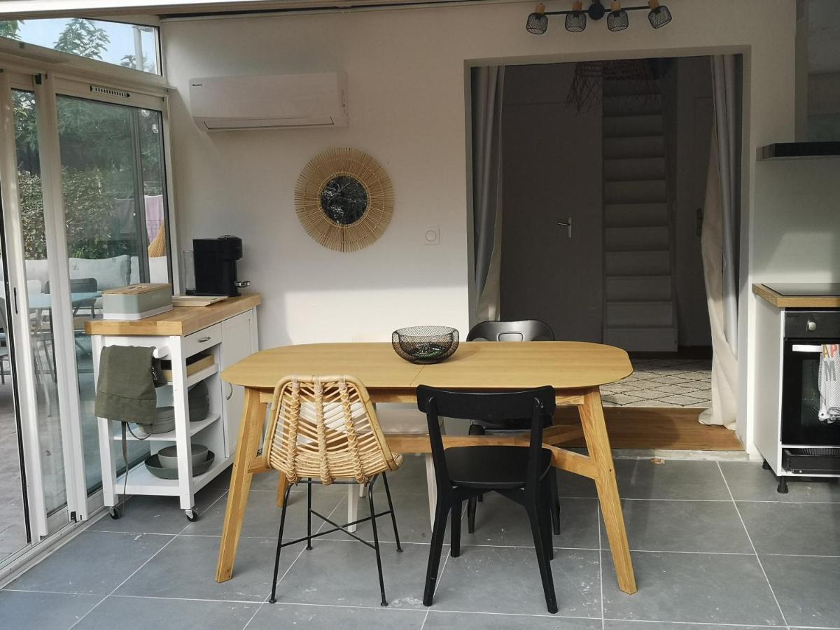 Frontignan petit maison coquette 50 m2 à 100 m de la plage - Housity