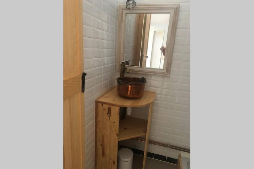 Grands Buffets hébergement Appartement - Hizvo