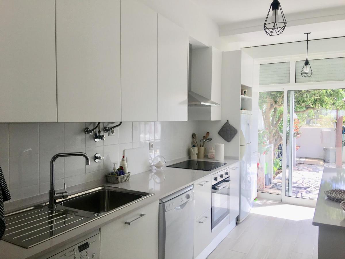 Silver Coast Beach House - Housity