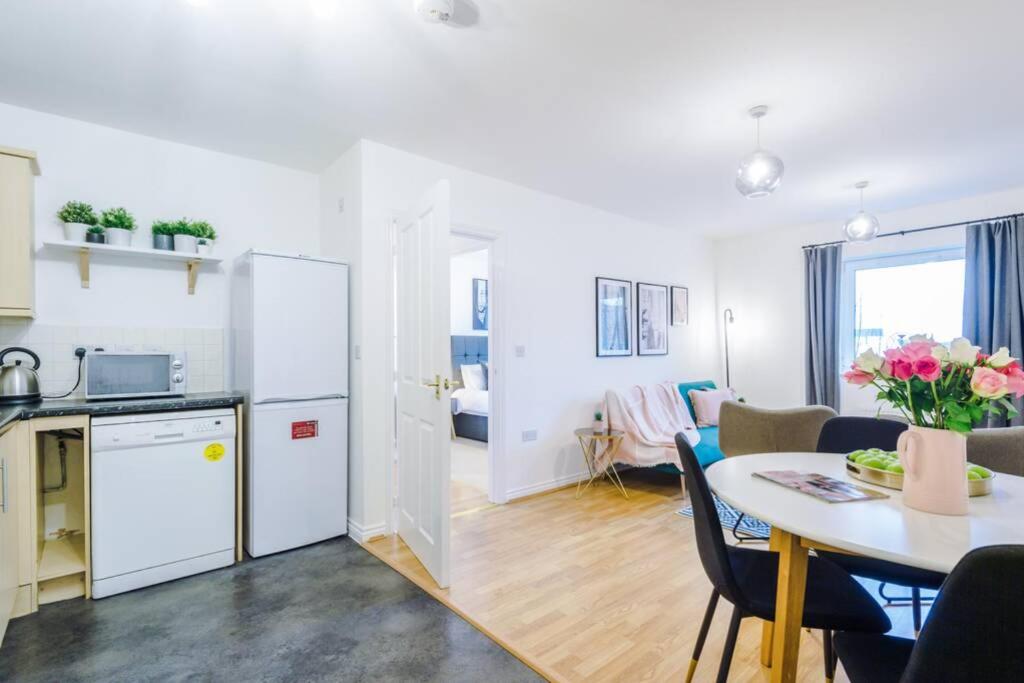 Paladine Place Serviced Apartment Coventry - Hizvo