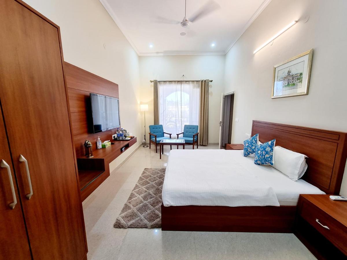 Suitetrails - The Heritage Villa
