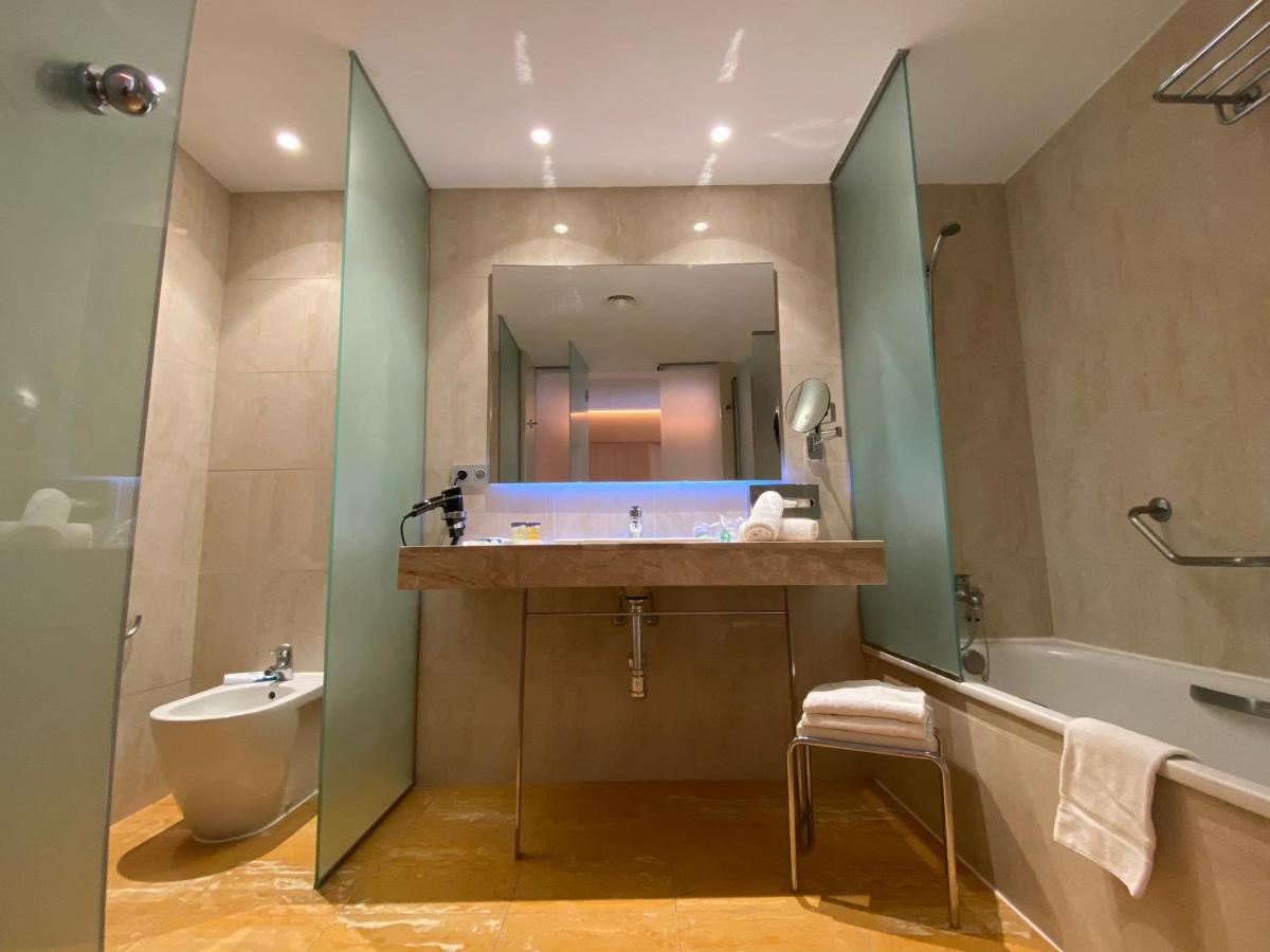 Un baño de Hotel BCL Levante Club & Spa 4 Sup - Only Adults Recomended