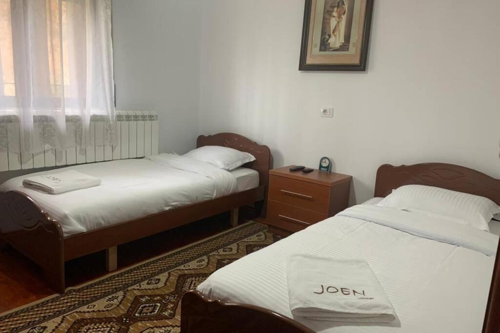 Albanian traditional Villa - Housity