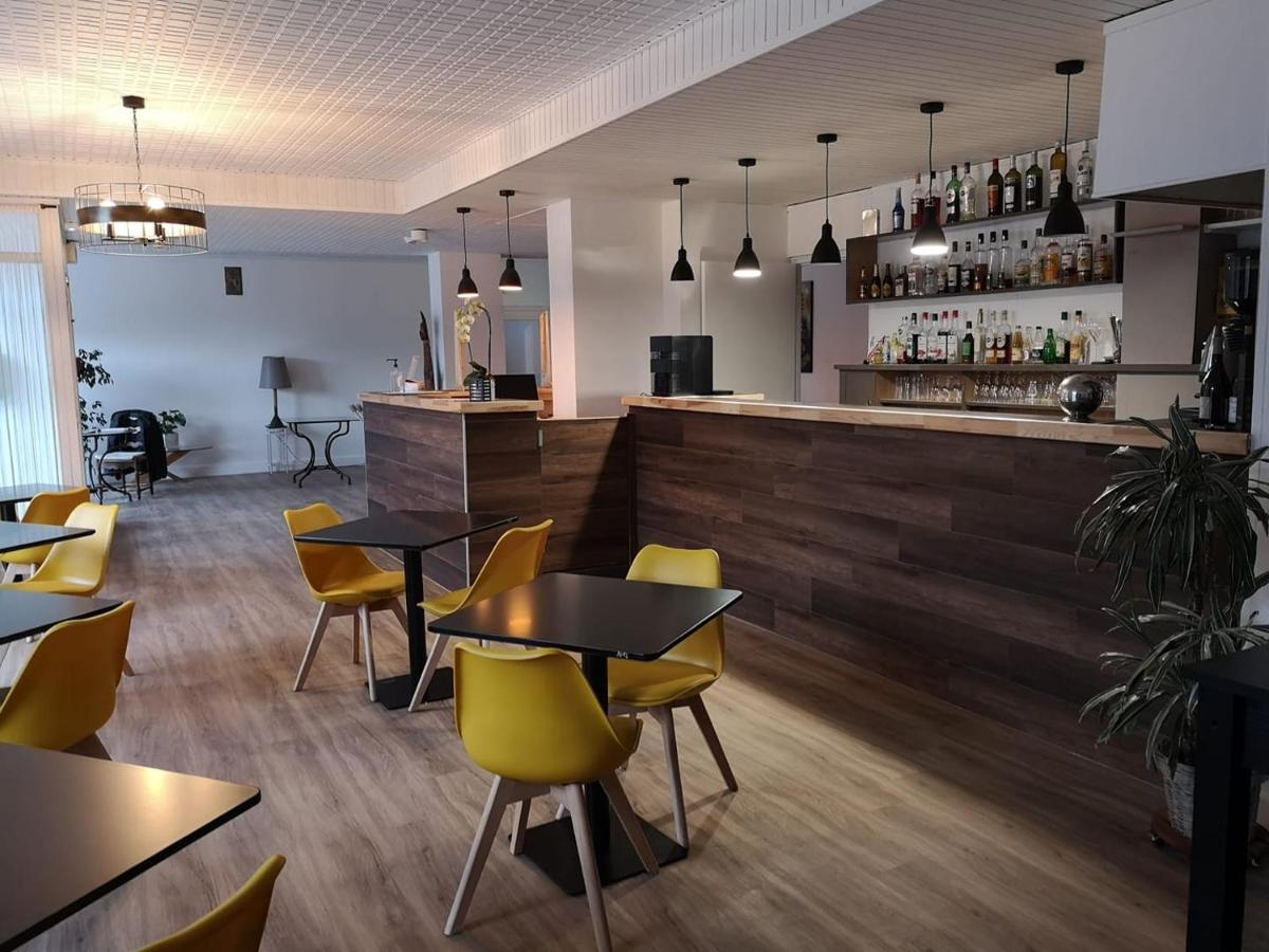 Logis Hôtel-Restaurant Le Tanargue - Housity