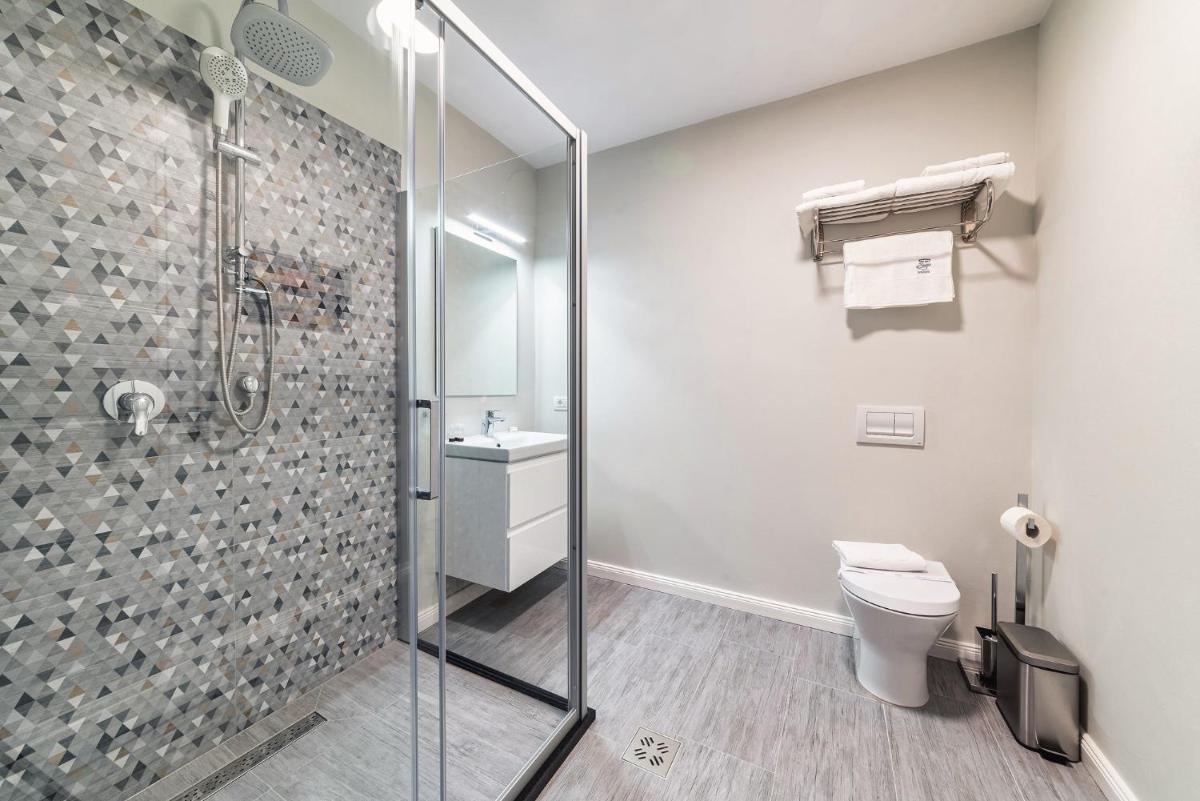 Saga Rooms - Housity