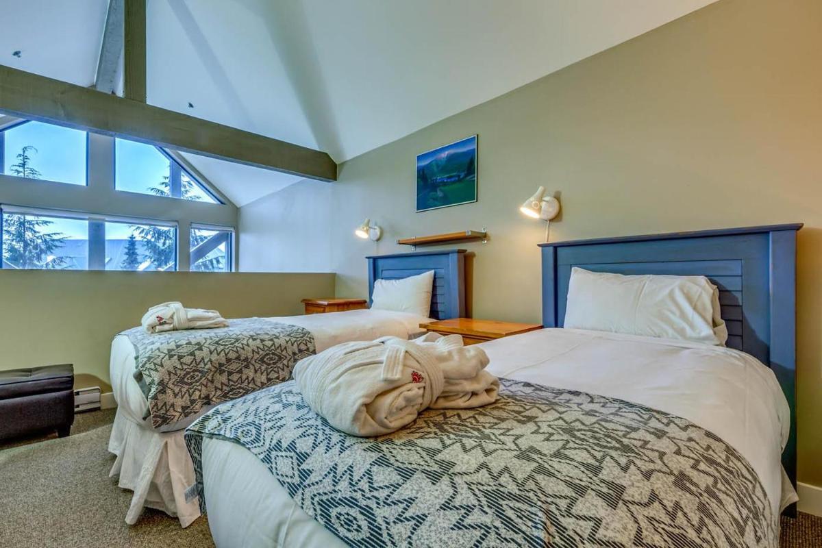 Greystone Lodge 310 Ski-in Out - Housity