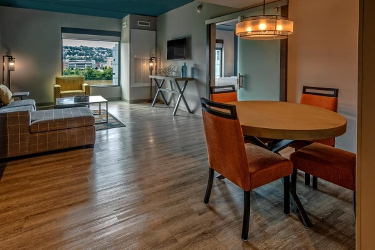 Hotel Indigo Pittsburgh University - Oakland by IHG - Housity