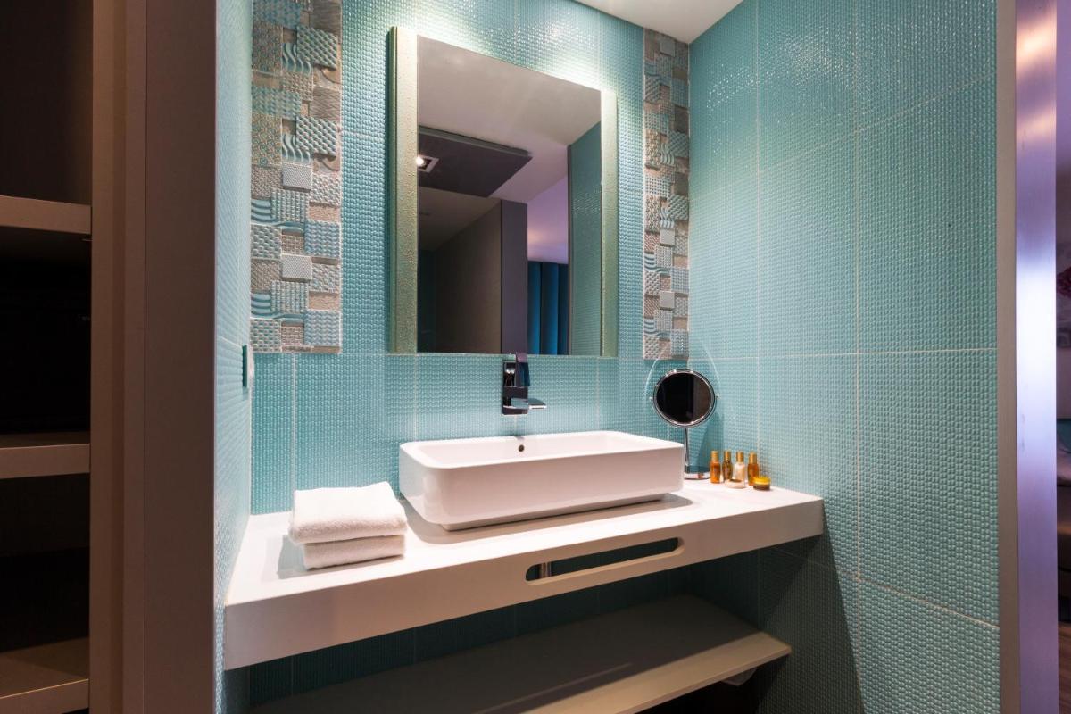 Un baño de Sant Jordi Boutique Hotel