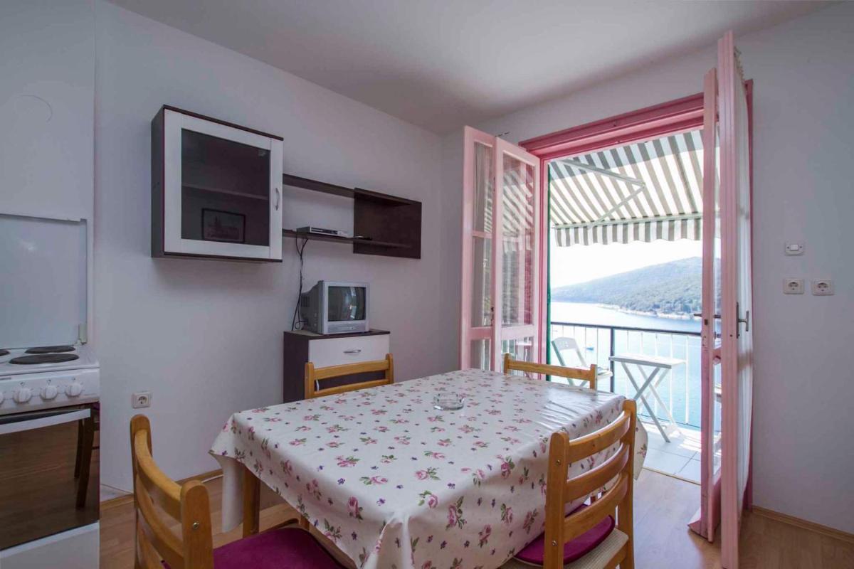 Apartment in Rabac 16925 - Housity