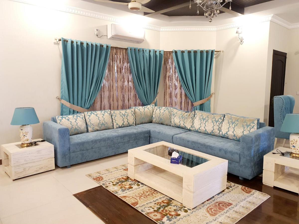 Royal Villa F-10/2 - Housity