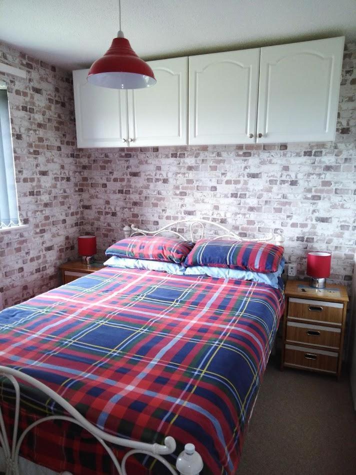 Lighthouse Chalet - Housity