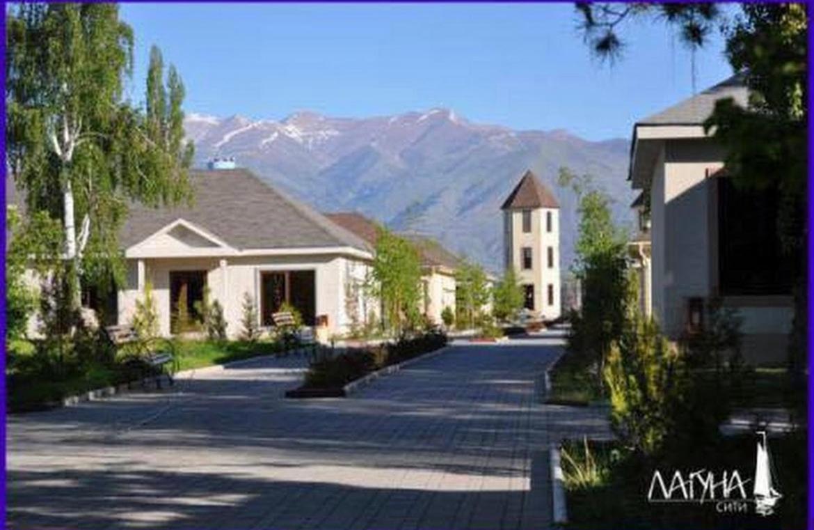 Deniz House - Housity