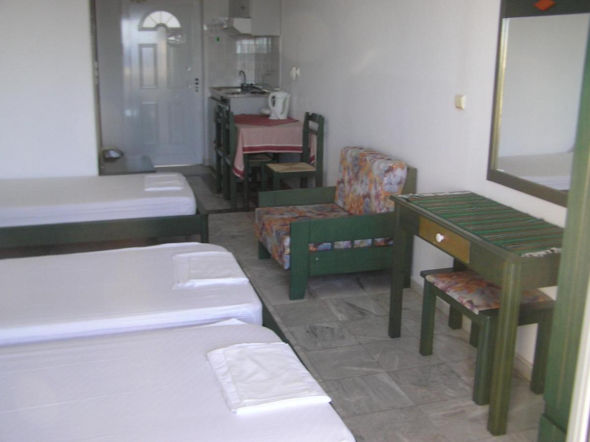Knossos - Housity