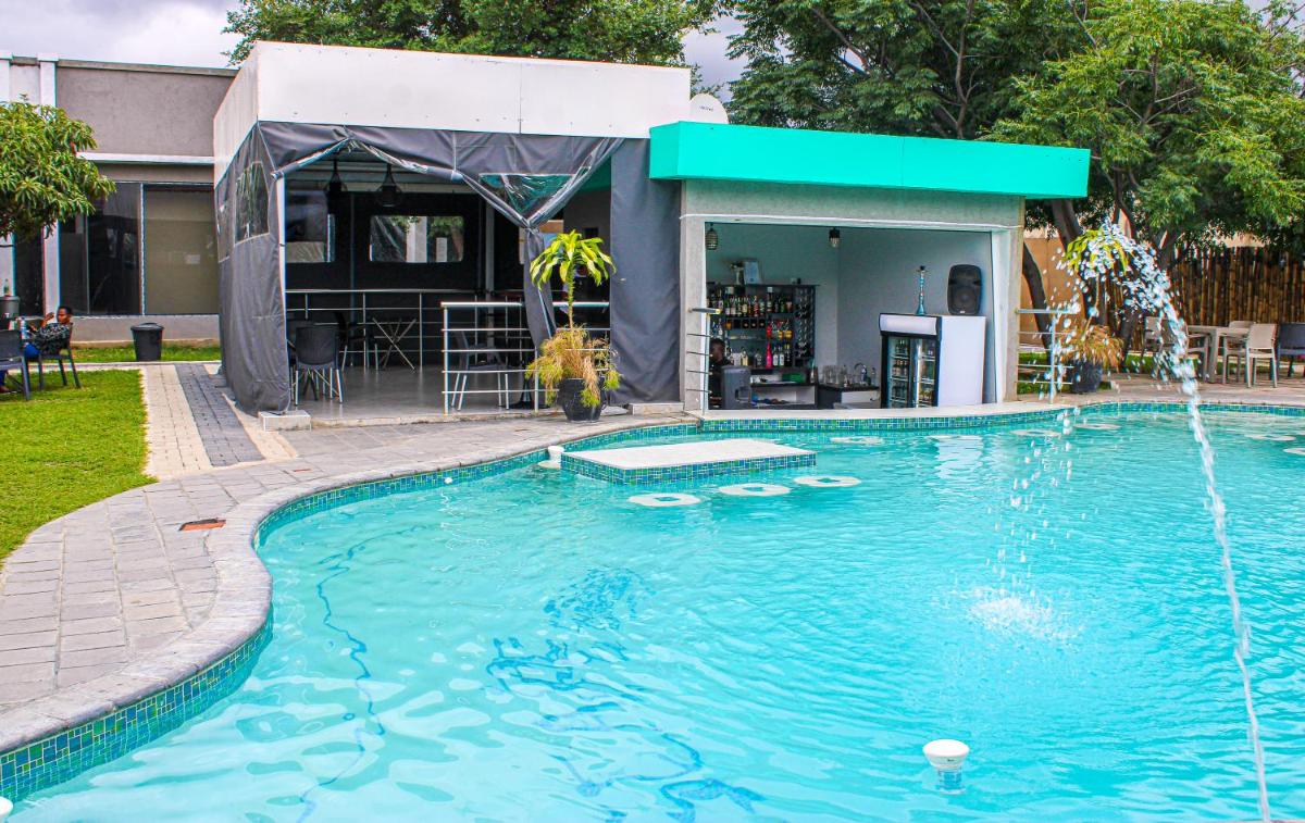 THE ESCAPE LODGE - Hizvo