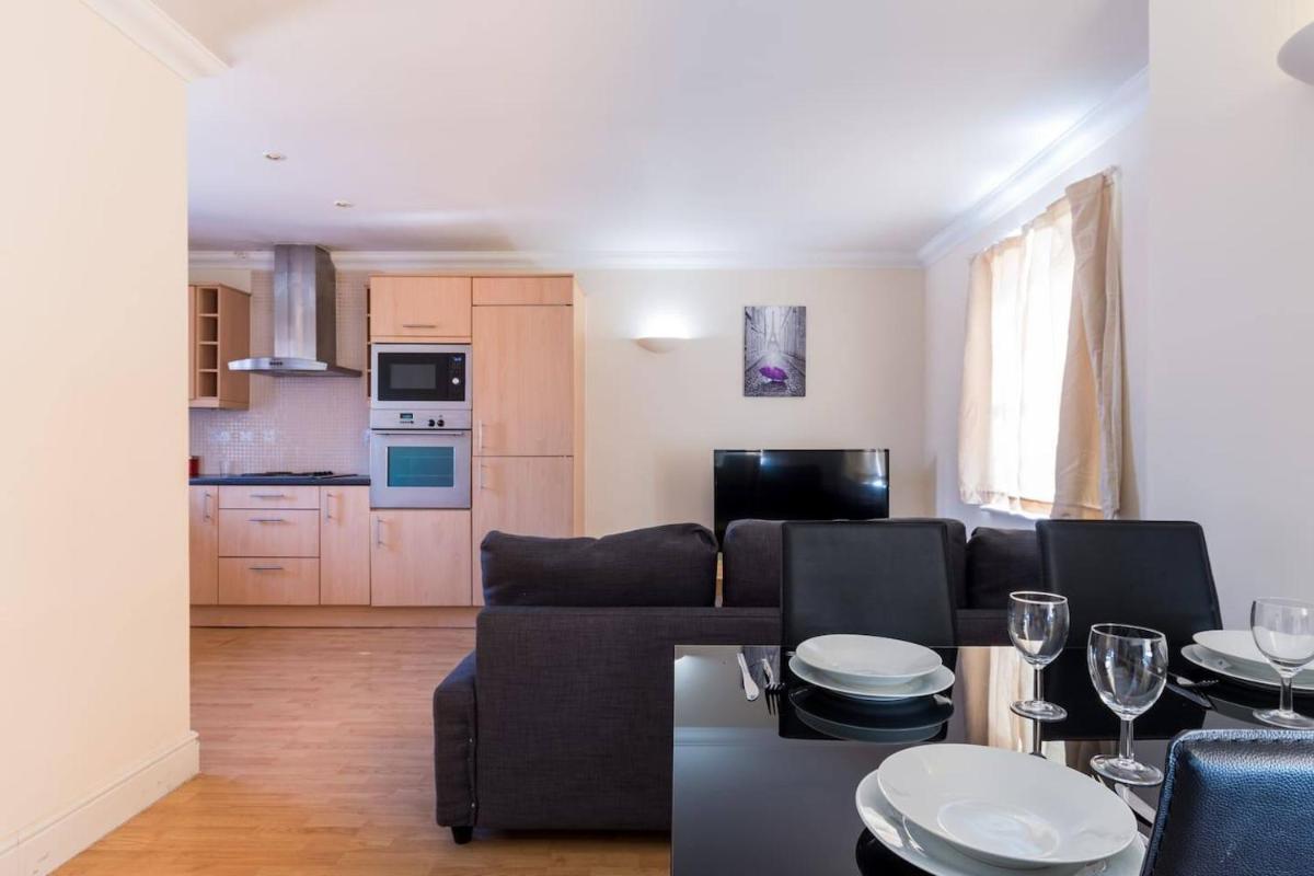 Godwin Court Apartments - Housity