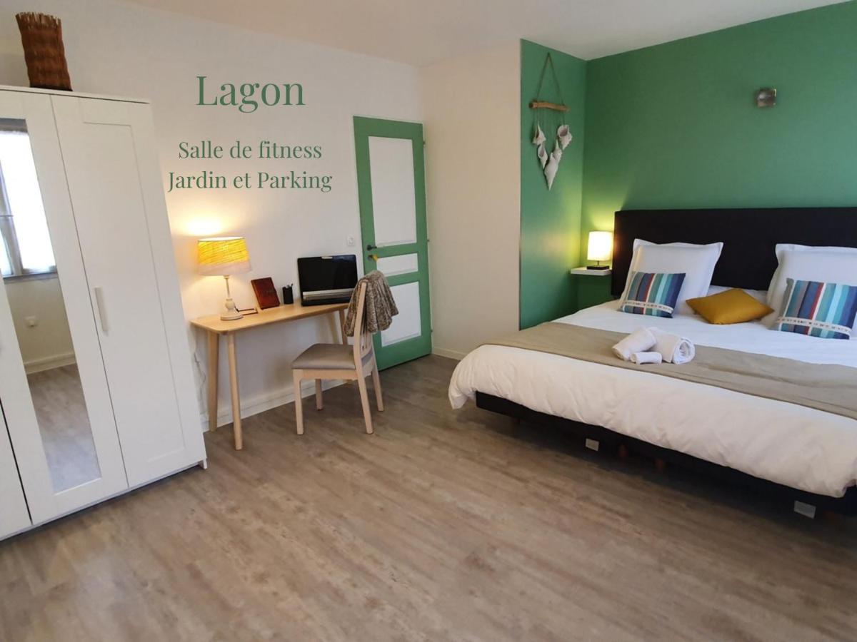 LA MARINA-Center-Parking-StationtoParis - Housity