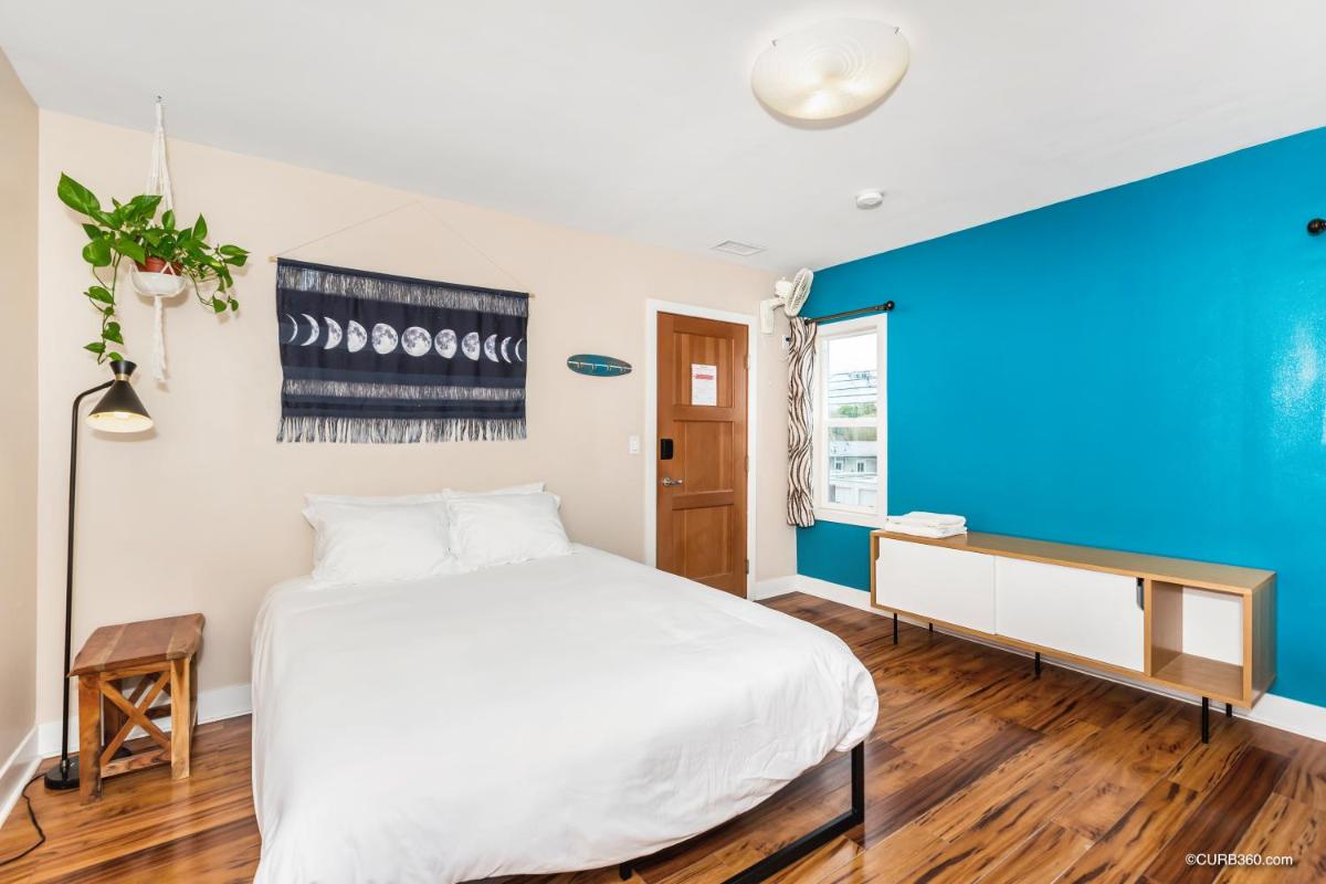 Samesun Ocean Beach Hotel & Hostel - Housity