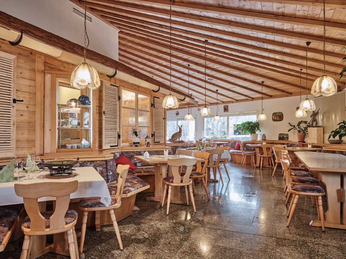 TIPTOP Hotel am Hochrhein - Housity