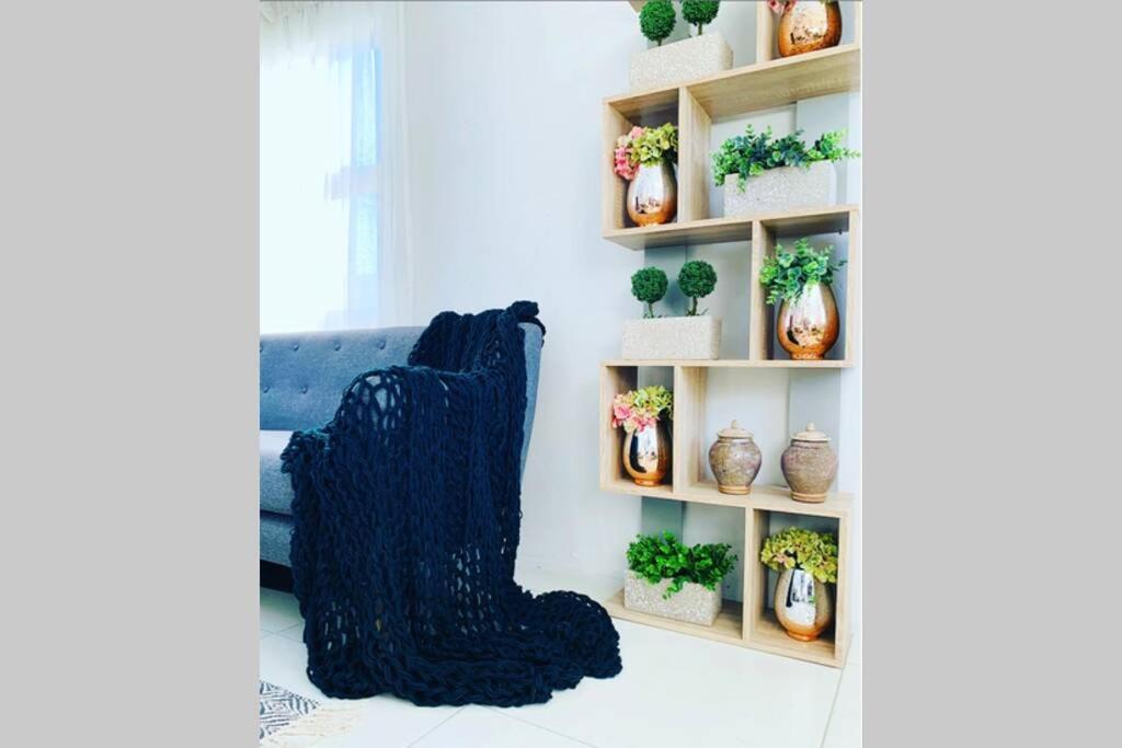 KASI COTTAGE: MODERN, LUXURY TOWNSHIP ACCOMMODATION! - Housity