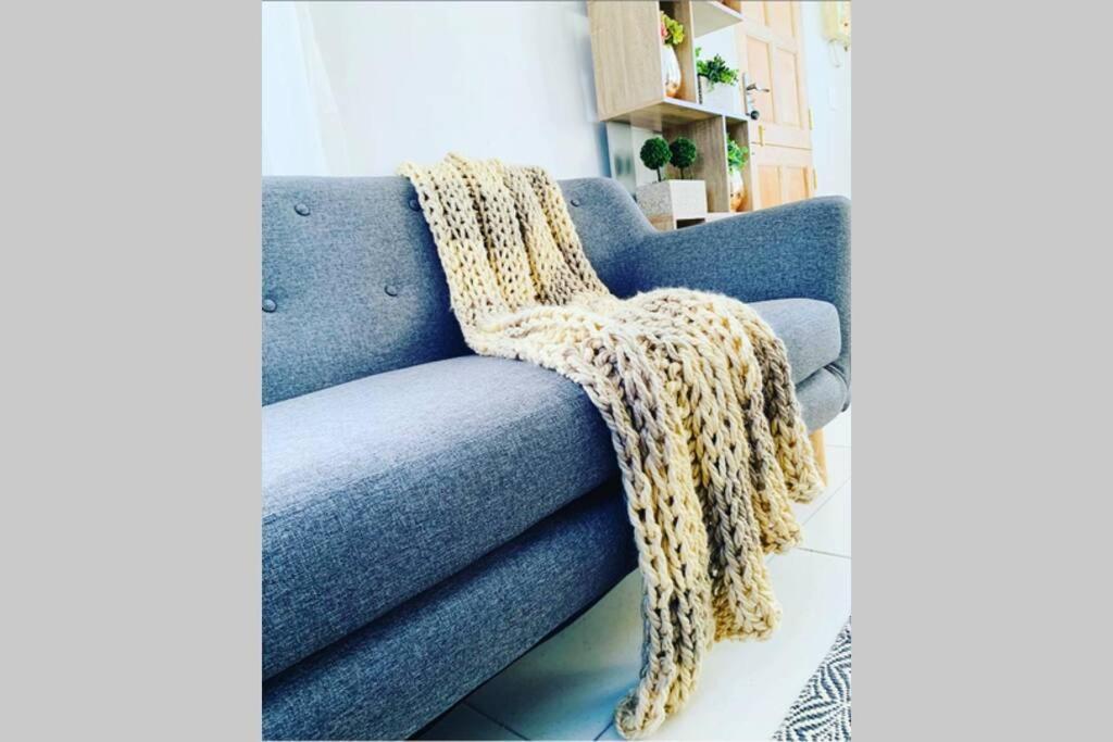 KASI COTTAGE: MODERN, LUXURY TOWNSHIP ACCOMMODATION! - Housity